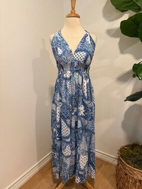 Zara | Dresses | Zara Sleeveless Halter Neck Beige Maxi Dress | Poshmark